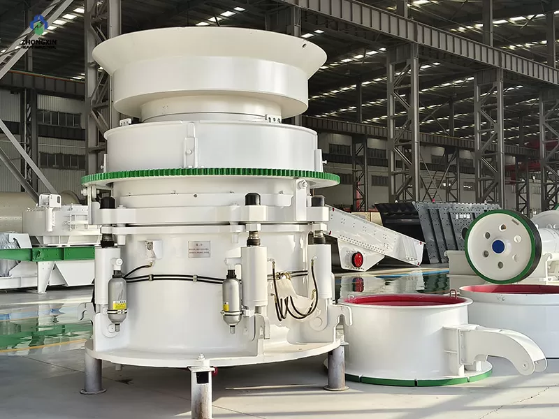 Inspección de calidad de trituradoras de cono hidráulicas en fábrica