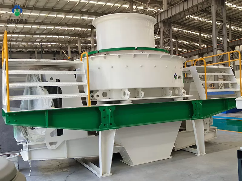 Ensamblaje de chancadora VSI de alta velocidad en planta industrial