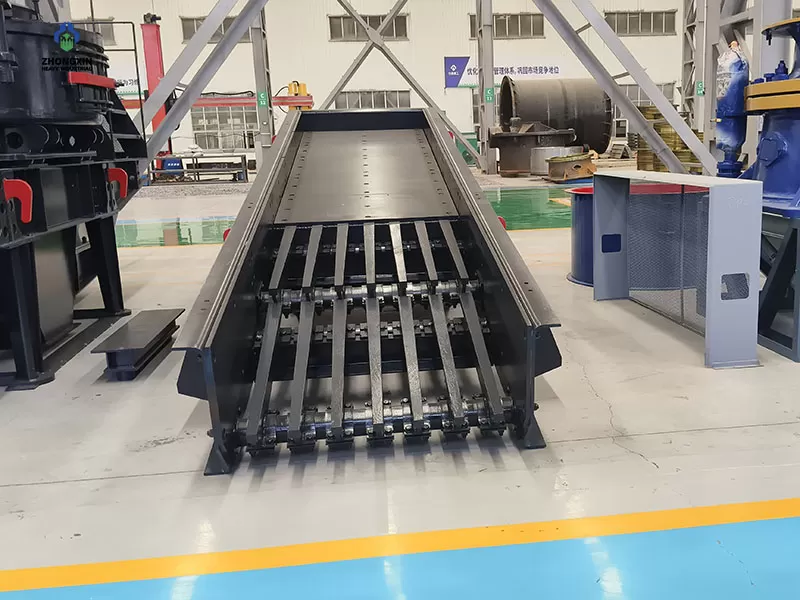Máquina alimentadora vibratoria ZSWT terminada en taller de producción