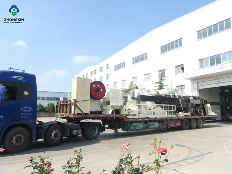Despacho internacional de planta móvil de mandíbula hacia el proyecto del cliente.