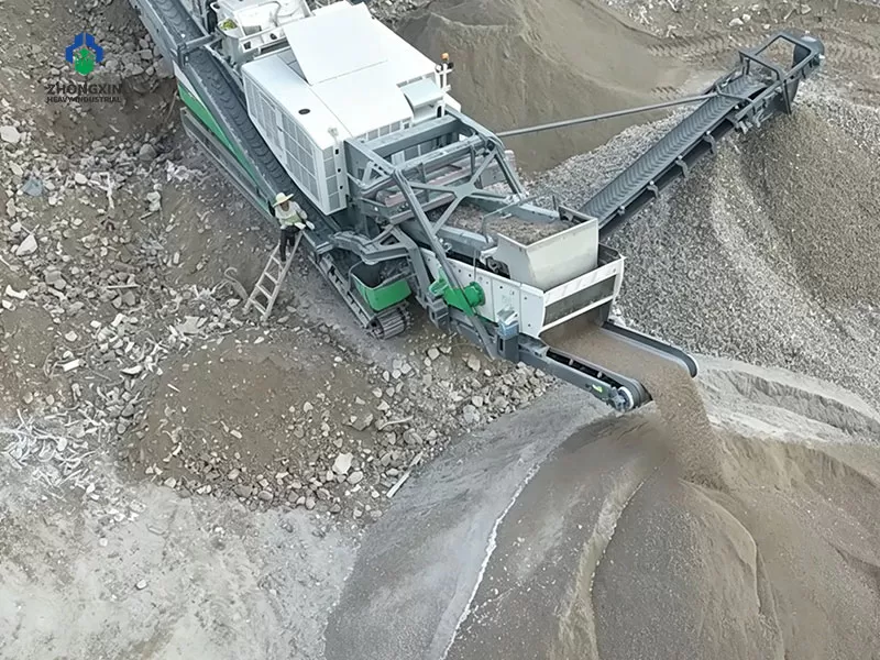 Equipo móvil de trituración sobre orugas utilizado para construcción y minería