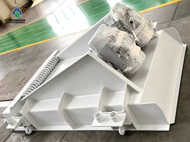 Máquina alimentadora vibratoria GZT terminada en taller de producción