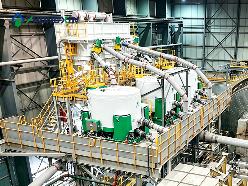 Equipos gravimétricos de extracción de oro con concentrador centrífugo en proyecto minero