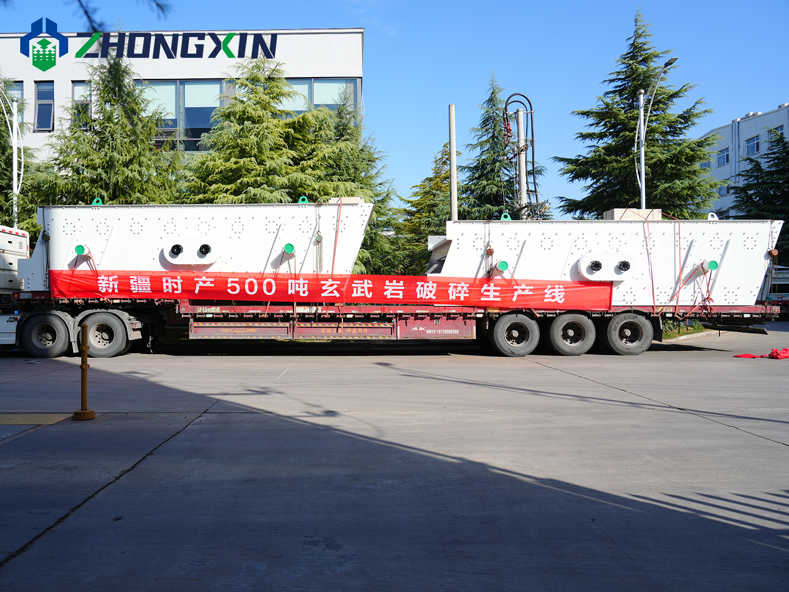 Dos Líneas Completas de Trituración de Áridos de 500 TPH Despachadas con Éxito a Xinjiang